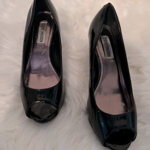 Black patent platform low heels size 8